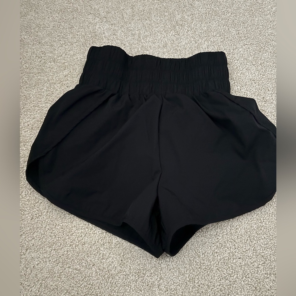 Sold on crosspost - Picture 1 of 9
